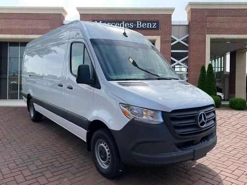 2025 Mercedes-Benz Sprinter 3500 High Roof