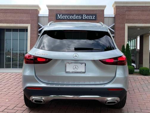2025 Mercedes-Benz GLA 250 4MATIC