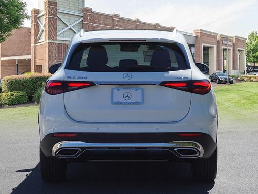 2026 Mercedes-Benz GLC 300 4MATIC