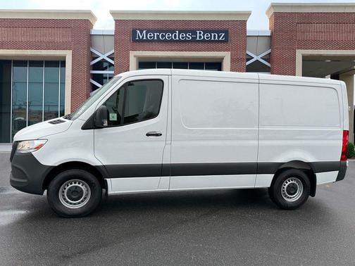 2025 Mercedes-Benz Sprinter 2500 Standard Roof