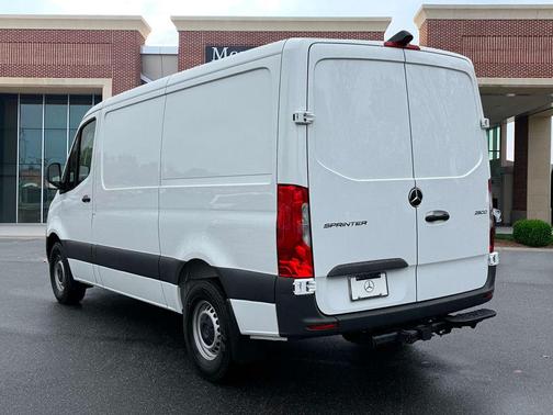 2025 Mercedes-Benz Sprinter 2500 Standard Roof