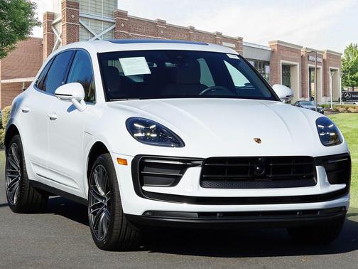 2024 Porsche Macan Base