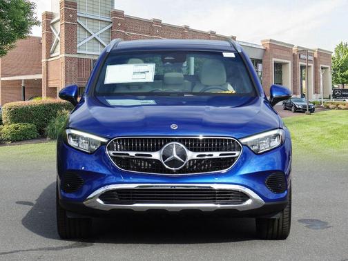2026 Mercedes-Benz GLC 300 Base