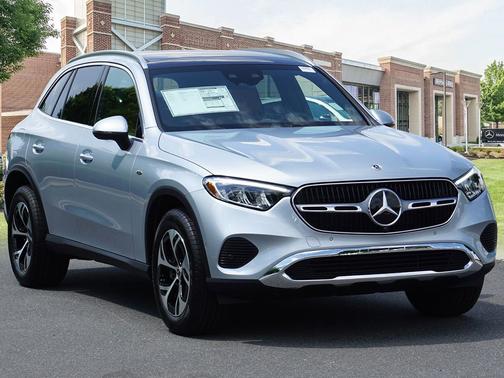 Cirrus Silver Metallic 2025 Mercedes-Benz GLC 350e Base