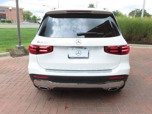2025 Mercedes-Benz GLB 250 Base