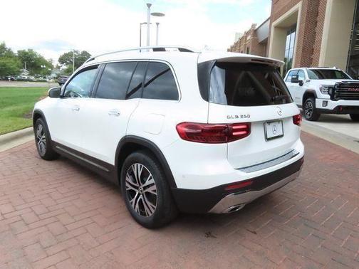 2025 Mercedes-Benz GLB 250 Base