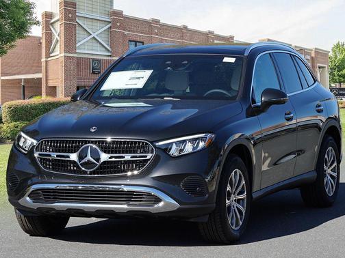 2026 Mercedes-Benz GLC 300 4MATIC