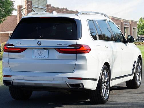 2022 BMW X7 xDrive40i