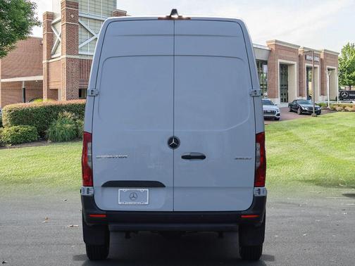 2021 Mercedes-Benz Sprinter 2500 Standard Roof