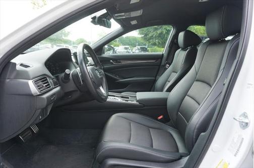 2022 Honda Accord Hybrid Base
