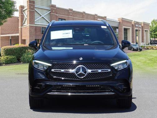 2026 Mercedes-Benz GLC 300 4MATIC