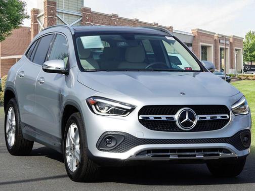2021 Mercedes-Benz GLA 250 Base 4MATIC