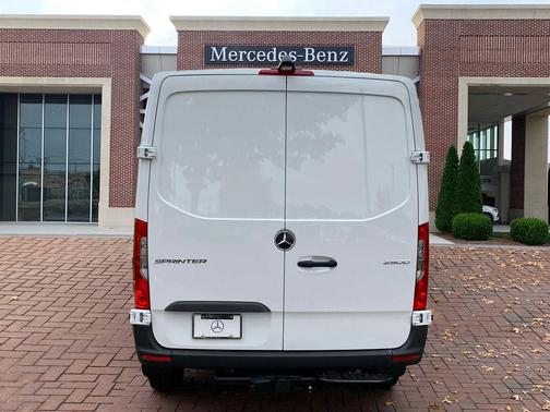 2025 Mercedes-Benz Sprinter 2500 Standard Roof