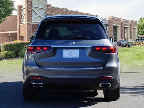 2026 Mercedes-Benz GLS 450 4MATIC