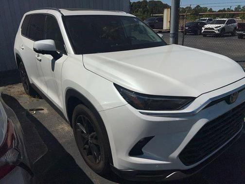 Pearl 2025 Toyota Grand Highlander Limited