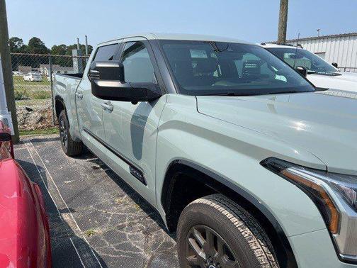 2024 Toyota Tundra Platinum