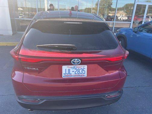 2024 Toyota Venza LE