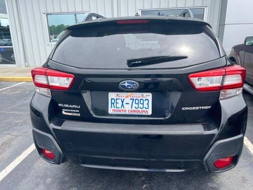 Crystal Black Silica 2019 Subaru Crosstrek 2.0i