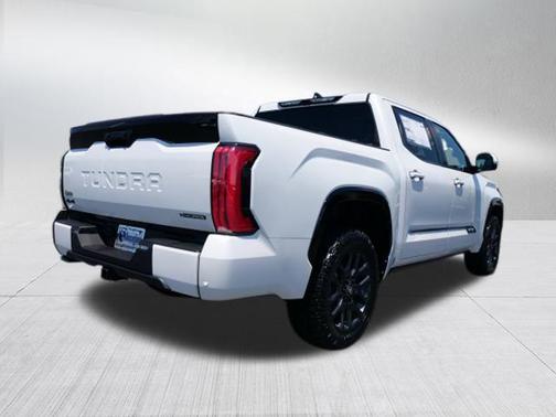2025 Toyota Tundra Hybrid Platinum