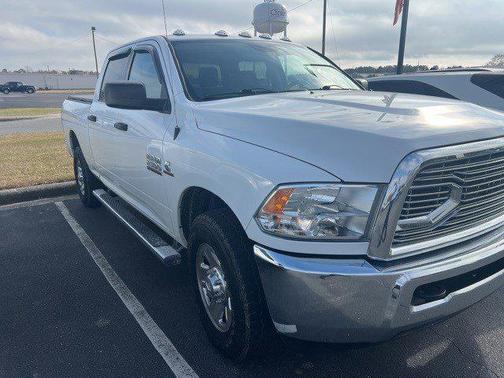 2018 RAM 2500 Tradesman Crew Cab 4x2 6'4' Box