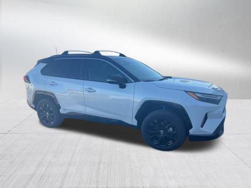 2025 Toyota RAV4 Hybrid SE