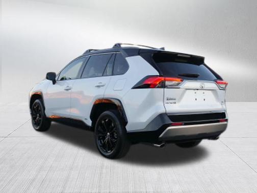 2025 Toyota RAV4 Hybrid SE