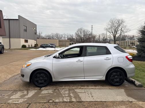 2009 Toyota Matrix S