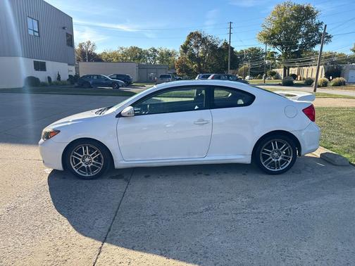 2007 Scion tC Base