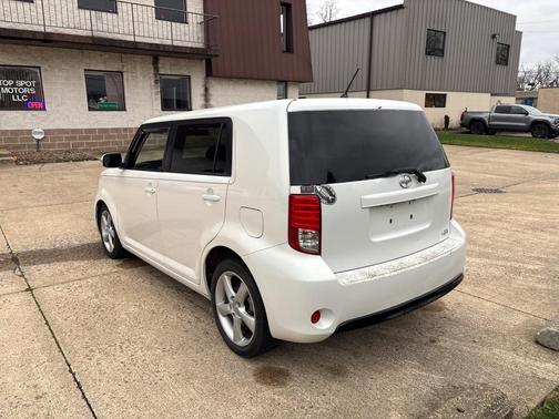 2014 Scion xB Release Series 10.0