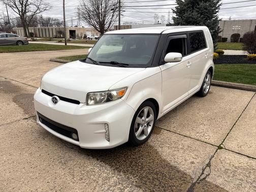 2014 Scion xB Release Series 10.0
