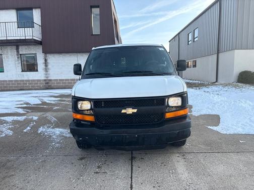 2016 Chevrolet Express 2500 Work Van