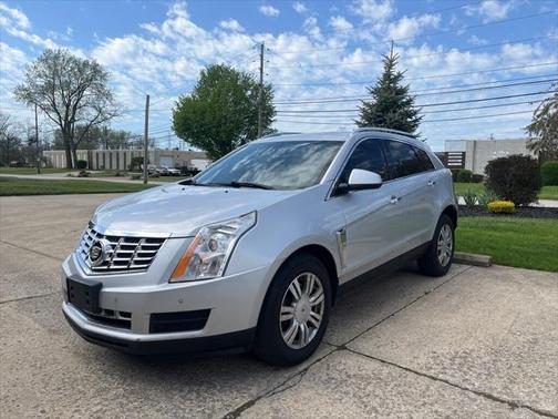 SILVER 2014 Cadillac SRX Luxury Collection