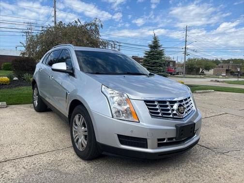 SILVER 2014 Cadillac SRX Luxury Collection