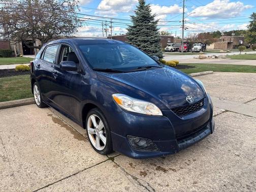 2010 Toyota Matrix S