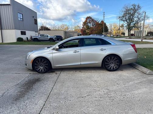 2013 Cadillac XTS Premium
