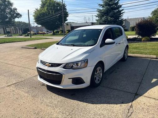 2017 Chevrolet Sonic LT