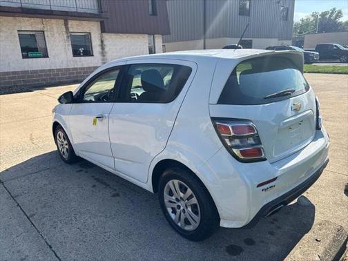 2017 Chevrolet Sonic LT