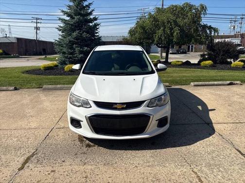 2017 Chevrolet Sonic LT