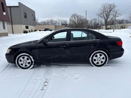 2010 Hyundai SONATA GLS
