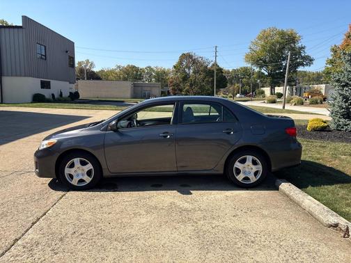2012 Toyota Corolla LE
