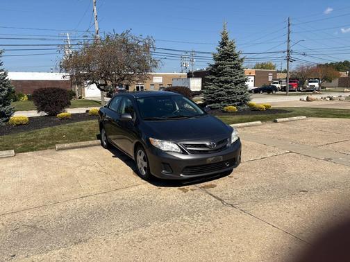 2012 Toyota Corolla LE