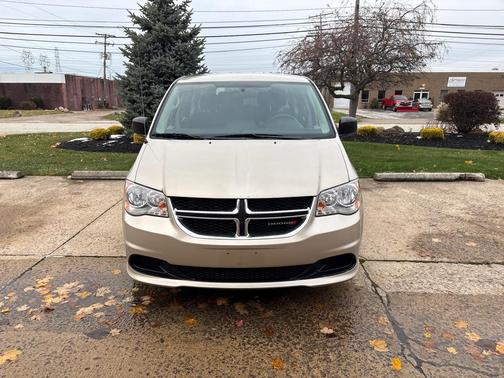 2016 Dodge Grand Caravan AVP/SE
