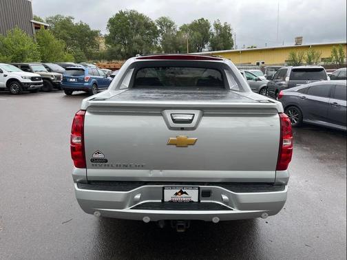 Silver Ice Metallic 2013 Chevrolet Avalanche LTZ