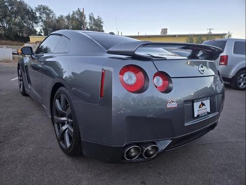 2009 Nissan GT-R Premium