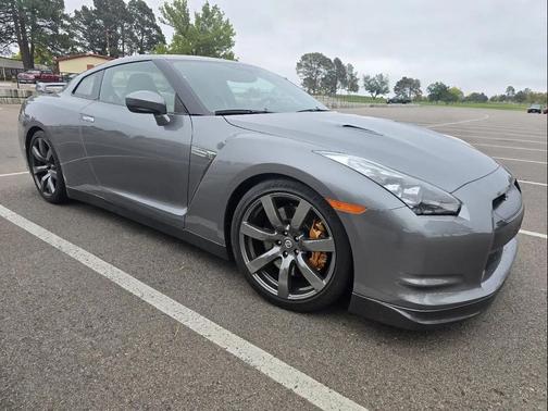 2009 Nissan GT-R Premium