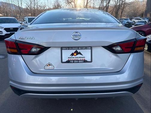 2022 Nissan Altima S FWD