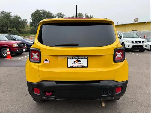 2017 Jeep Renegade Trailhawk