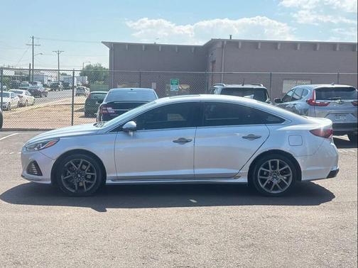2018 Hyundai SONATA Sport 2.0T
