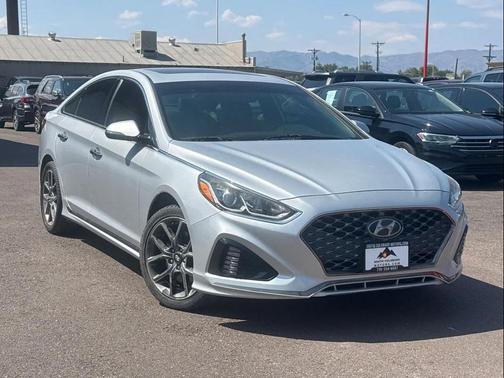 2018 Hyundai SONATA Sport 2.0T