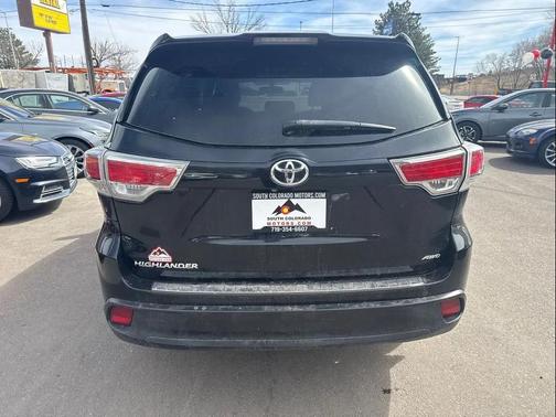 2016 Toyota Highlander LE